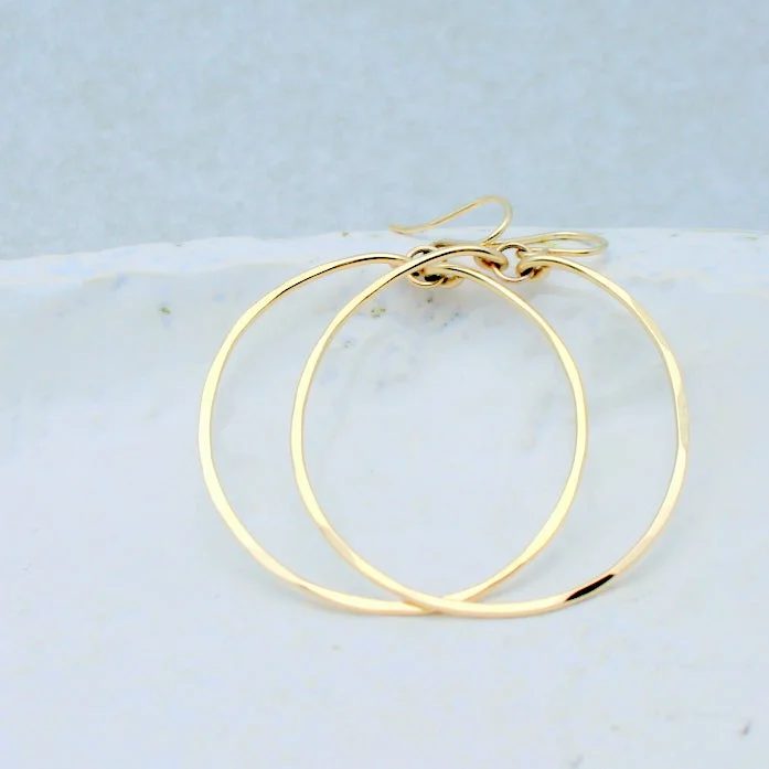 Lightweight hoop earrings for comfortable and all-day wear-Currie Hoops - Gold Filled