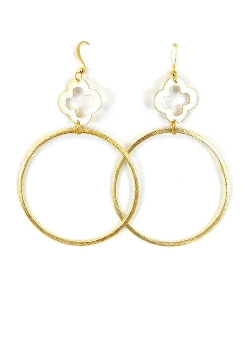 Best hoop earrings with geometric shapes for a modern and artistic appeal-Small Quatrefoil on Gold Ring