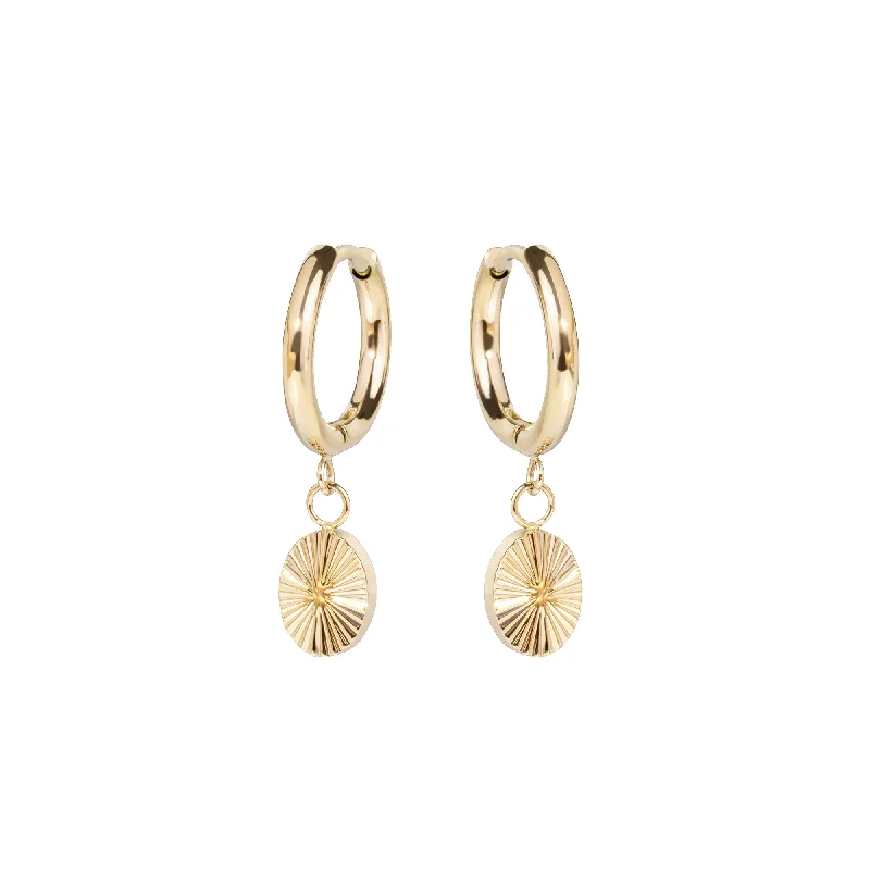 Best hoop earrings with baroque pearls for a luxurious and elegant vibe-Soleilo Huggie Earrings