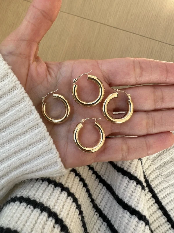 Best hoop earrings with geometric shapes for a modern and artistic appeal-Everyday Tube Hoops