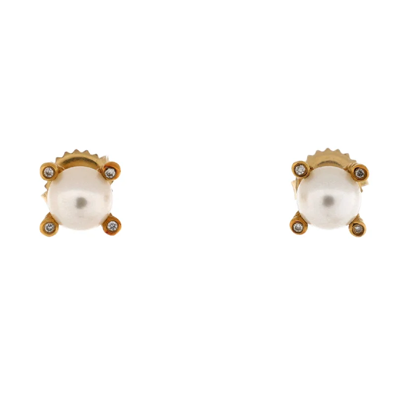 Stud Earrings with Crown Designs -Cable Classic Stud Earrings 18K Yellow Gold with Diamonds and Pearl 7.4mm