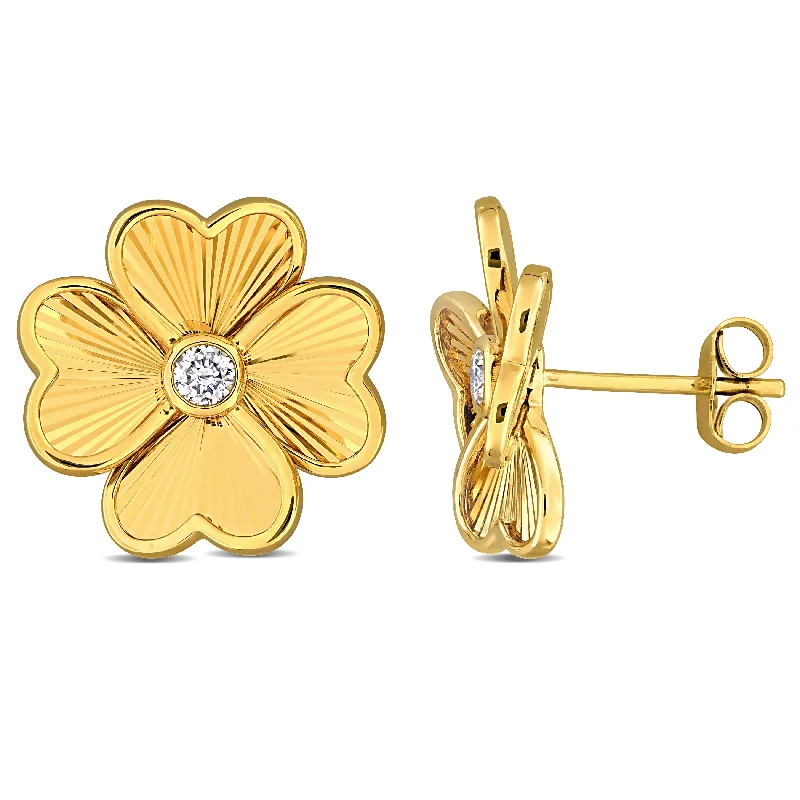 Double Stud Earrings for Impact -Mimi & Max 1/7ct TW Diamond Flower Stud Earrings in 10k Yellow Gold