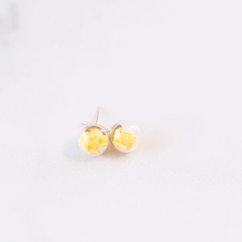 Lightweight Stud Earrings for All Day -Yellow | Mini Star Confetti Stud Earrings